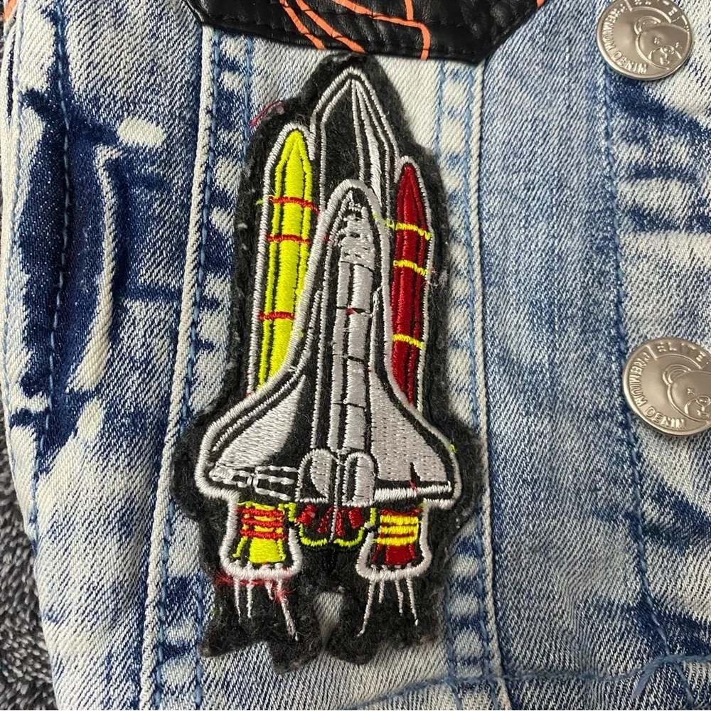 Elite space tour denim jacket and pants. Very trendy and stylish. - Picture 8 of 16